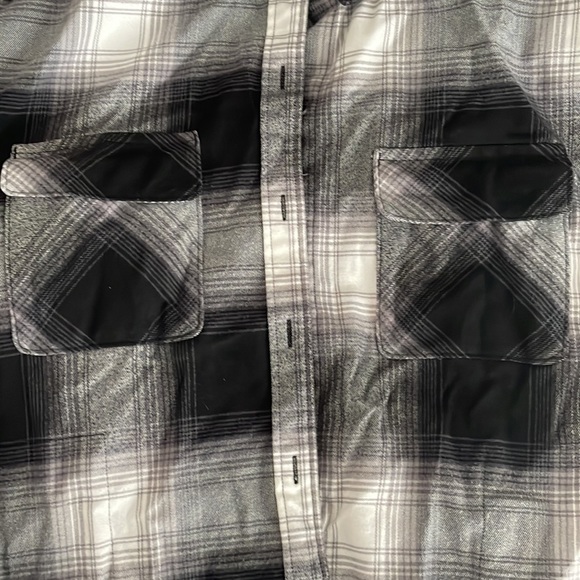 Abercrombie & Fitch Oversized Flannel - Picture 4 of 7